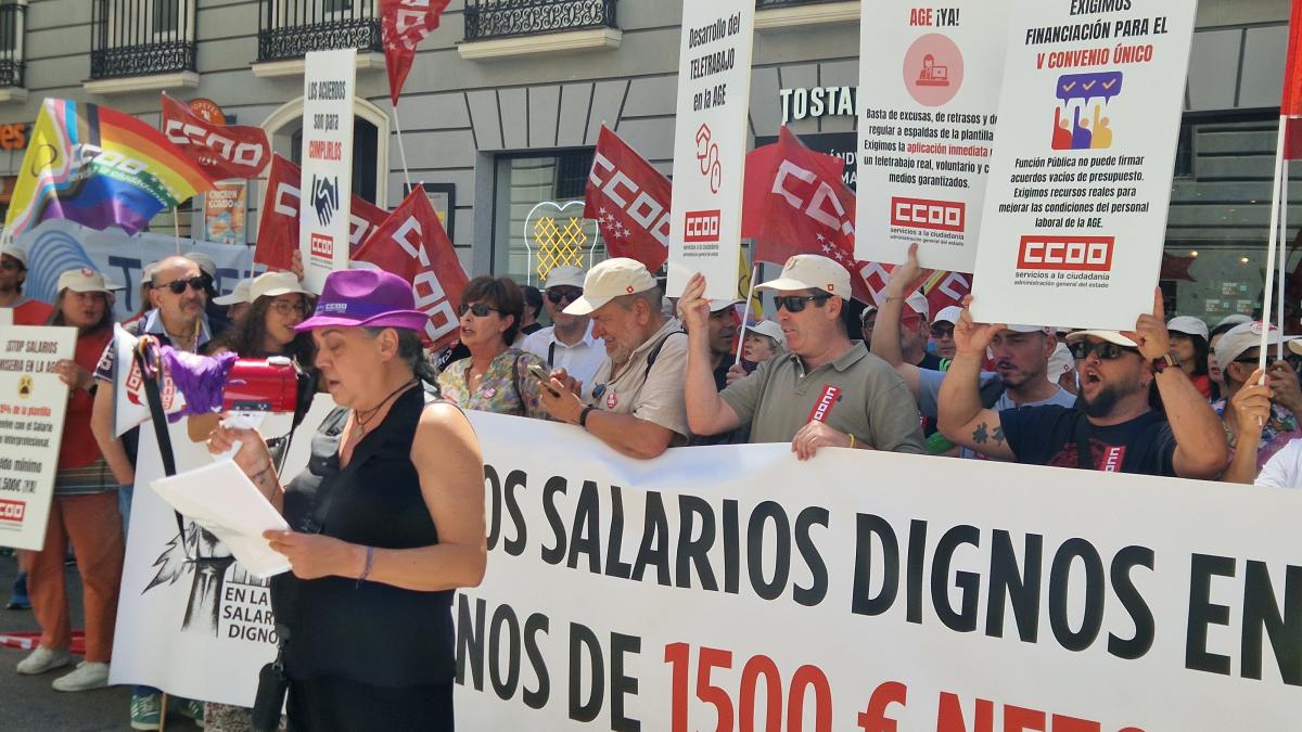 Concentración CCOO en la AGE de 9 de junio de 2026