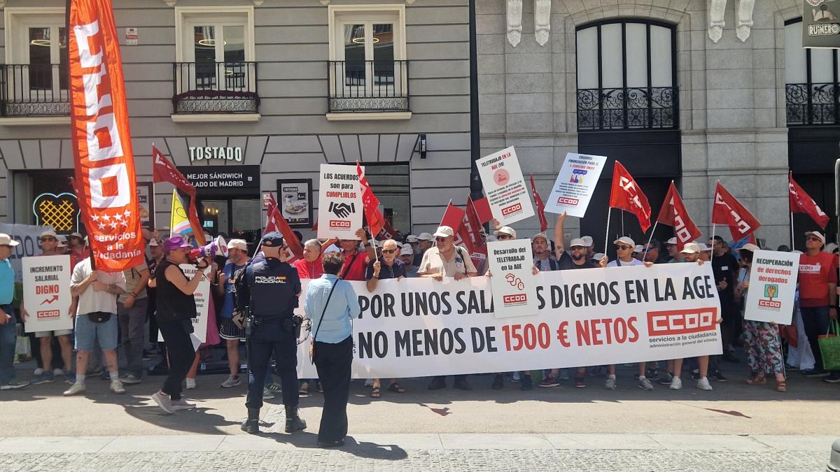 Concentración CCOO en la AGE de 9 de junio de 2026