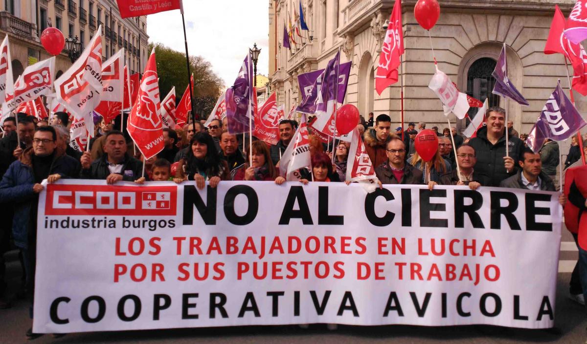 Los trabajadores y trabajadoras de la Cooperativa están en huelga indefinida