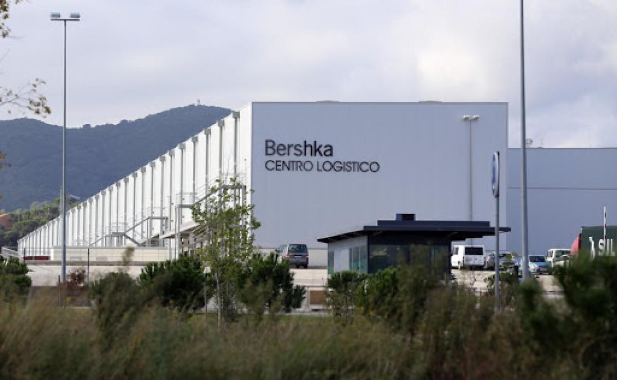 bershka logística