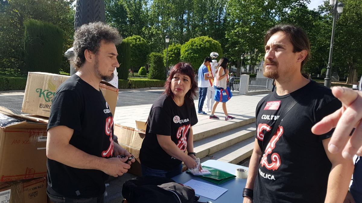 Venta camisetas Cultura Pública, Salvemos la Zarzuela