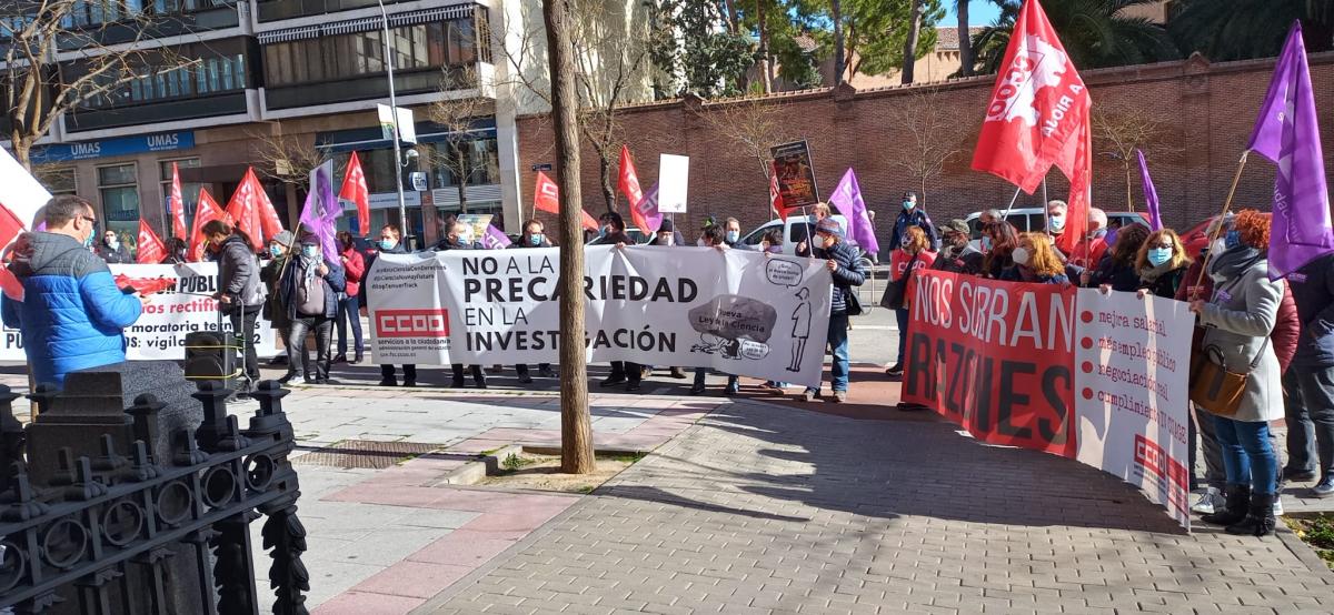 Manifestación #27E #NosSobranRazones en la AGE.