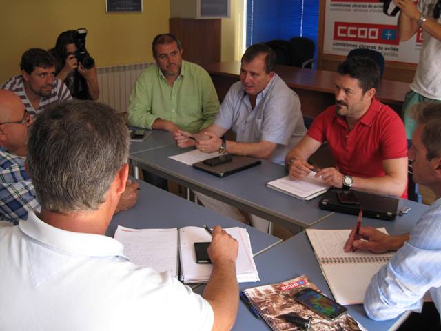 Reunión de la Comisión Ejecutiva de la Sección Intercentros de CCOO en Alcoa .