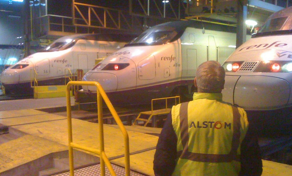 Han pedido que se cree una mesa de diálogo y trabajo formada por constructores, empresas participadas, RENFE y sindicatos