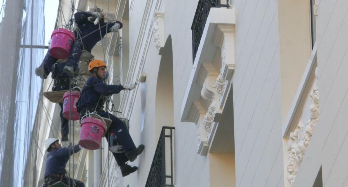 El desempleo se reduce a costa de la temporalidad en la Comunidad de Madrid