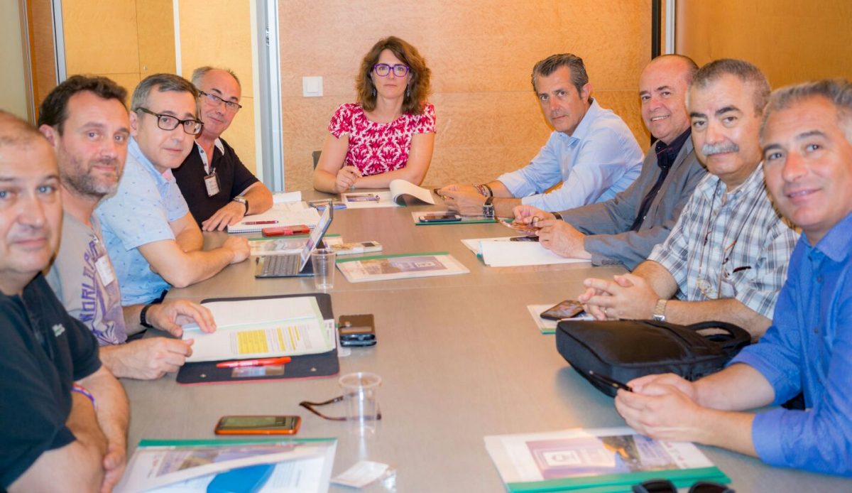 Asistentes a la reunión.