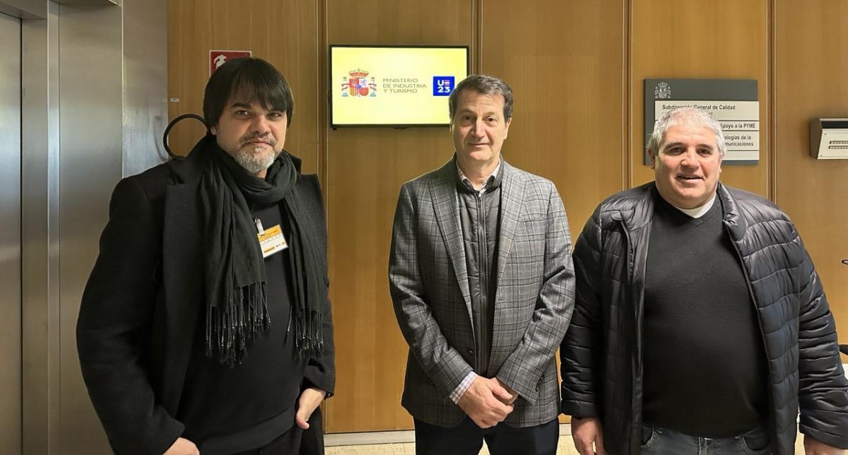 Encuentro de CCOO de Industria con el jefe del Área de Seguridad Industrial