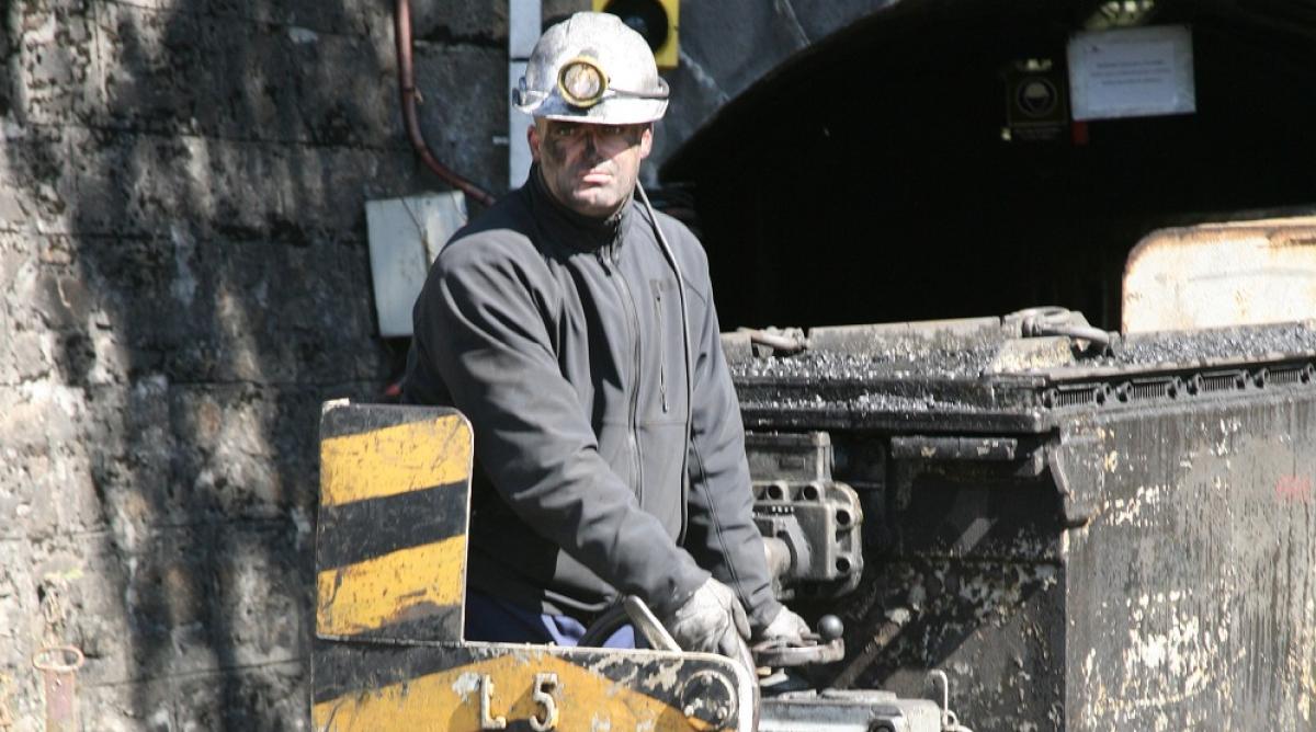 Urge formar a mineros y a mineras para que restauren las explotaciones y sean contratados en los nuevos proyectos