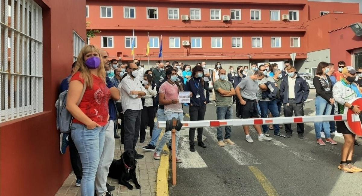 Concentraciones en los centros penitenciarios por el intento de homicidio a un Jefe de Servicios en la prisión de Cuenca.