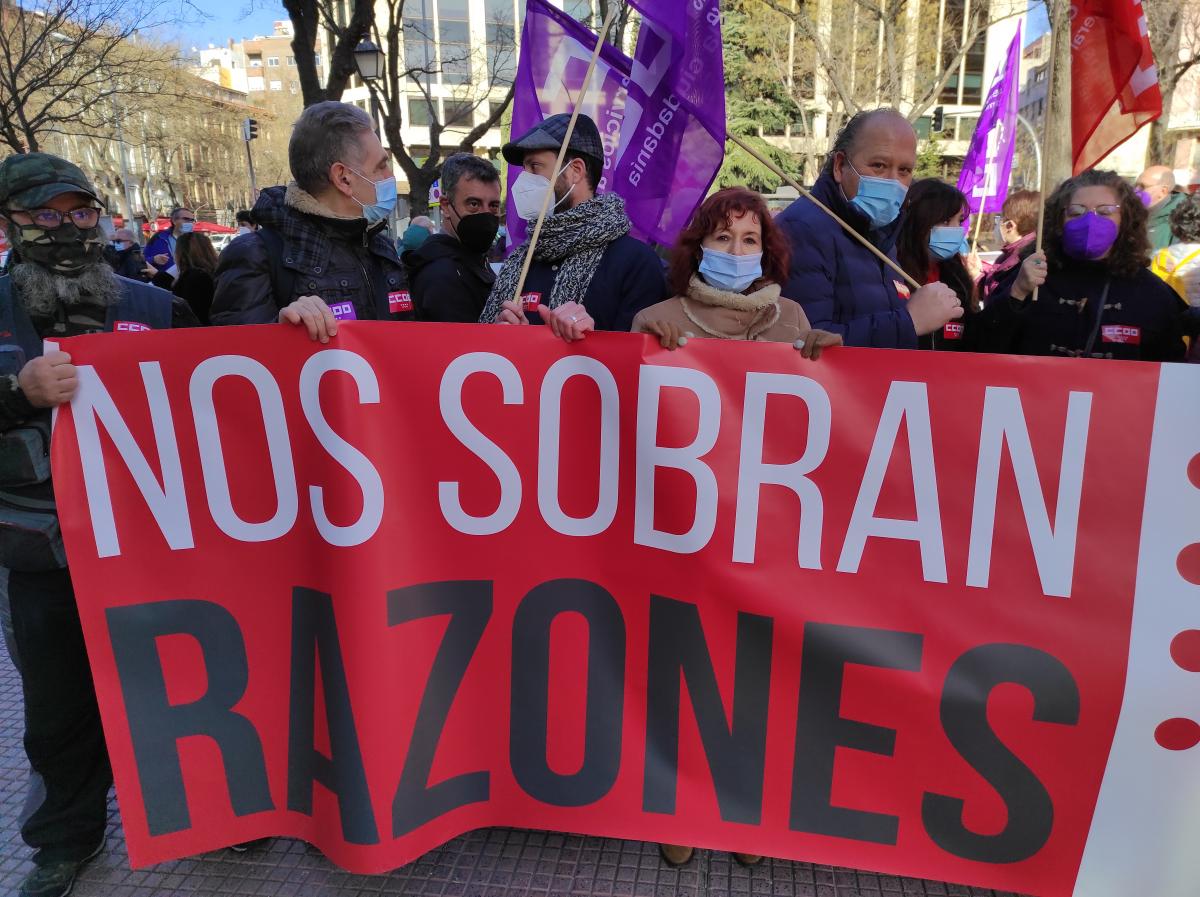 Manifestación #27E #NosSobranRazones en la AGE.