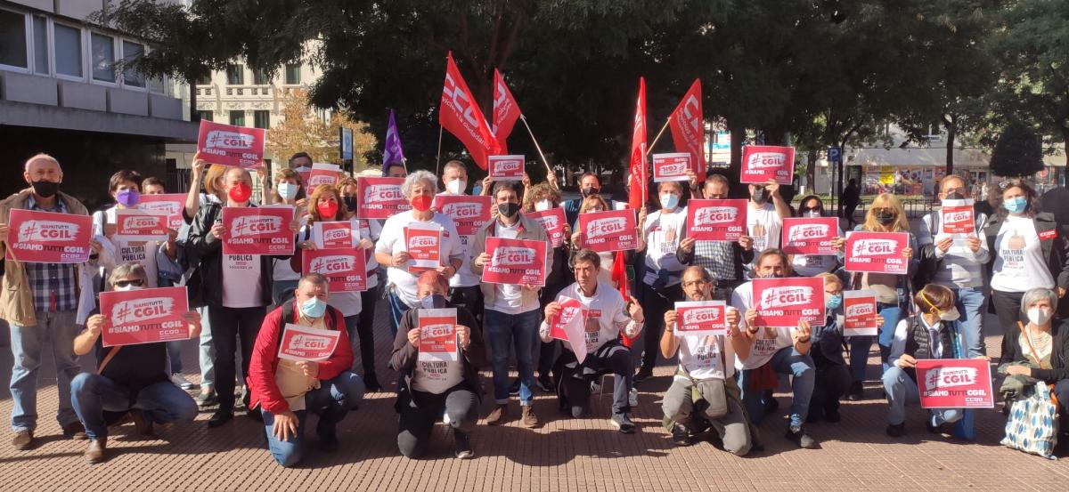 Acto de solidaridad con el sindicato italiano CGIL durante la concentración de CCOO en Función Pública.