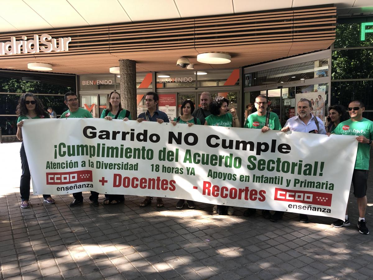 Manifestación en defensa del acuerdo sectorial