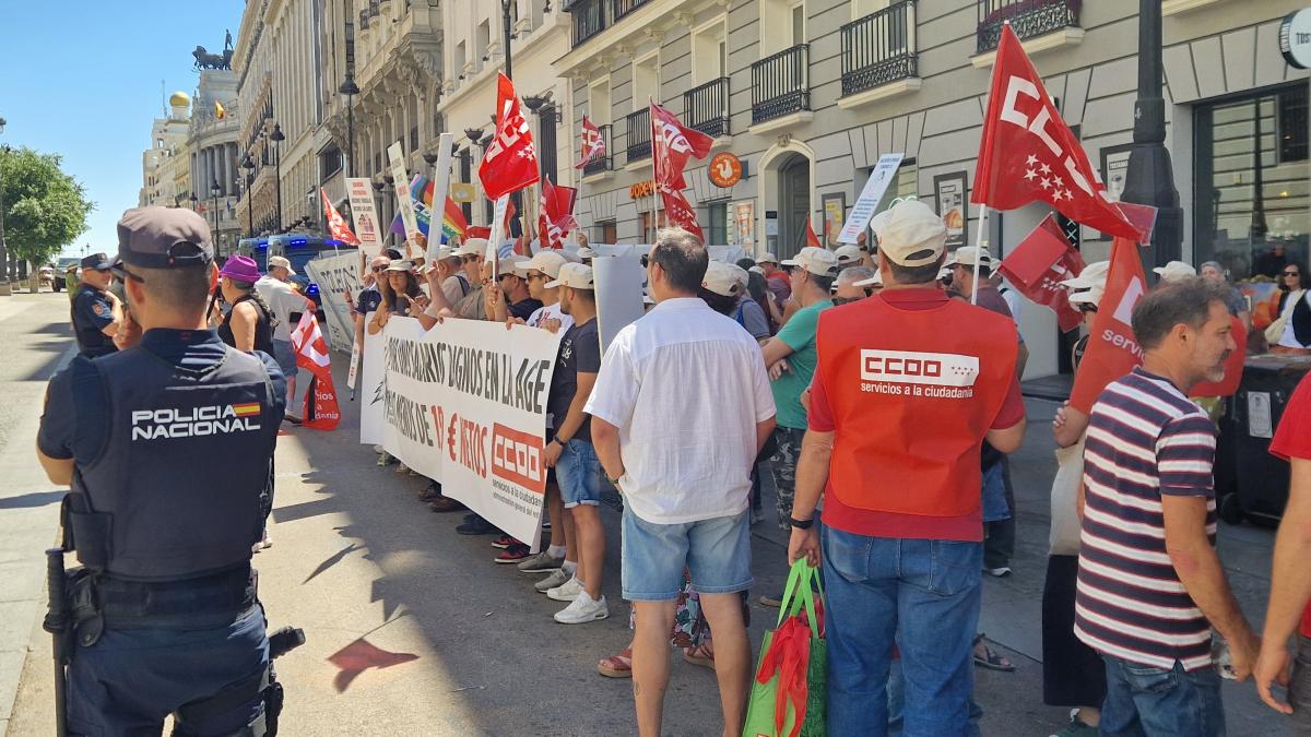 Concentración CCOO en la AGE de 9 de junio de 2026