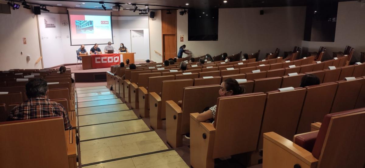Asamblea informativa de CCOO.