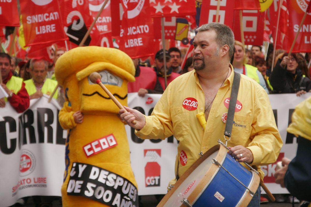 Manifestación de la plantilla de Correos en 2010