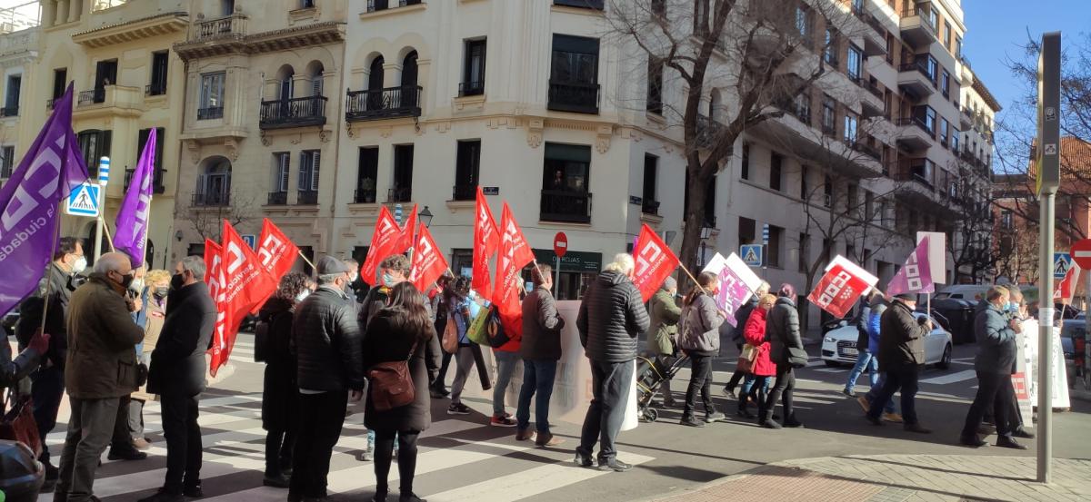 LLegada de la Manifestación #NosSobranRazones en la AGE a Función Pública.