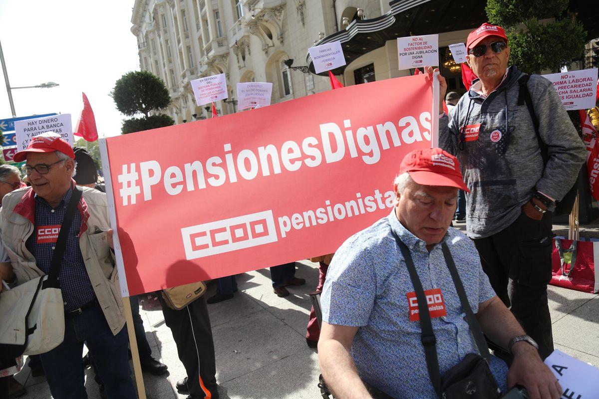 Concentración por unas pensiones dignas en Madrid