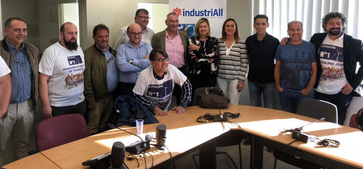 CCOO Busca Paralizar los Despidos en Vestas