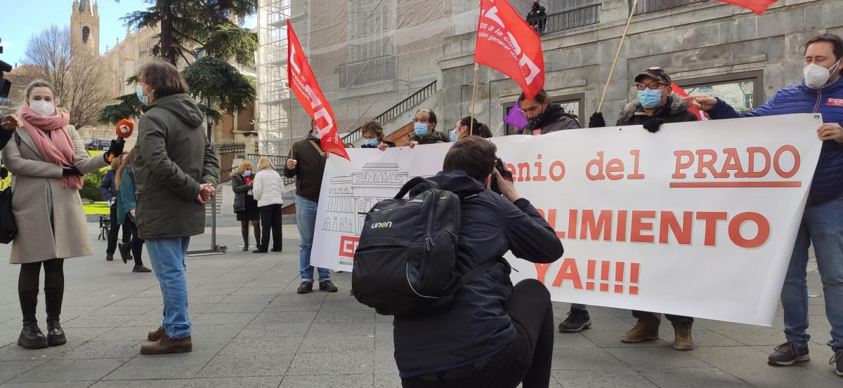Concentración en defensa de un convenio digno en el Museo del Prado