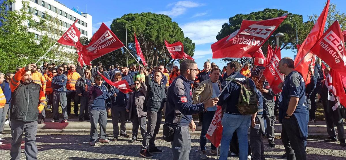 Concentración en Iveco Madrid
