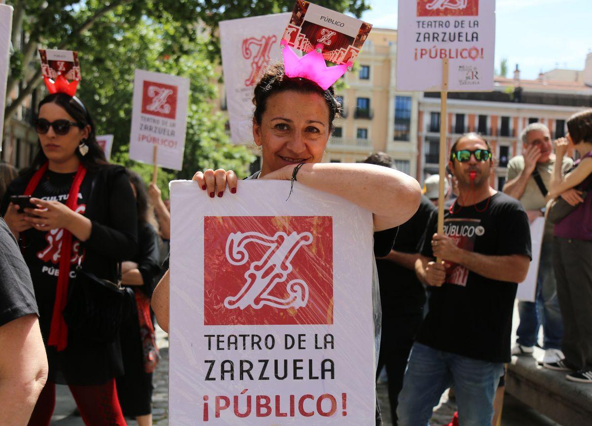 Concentración de la plantilla de La Zarzuela