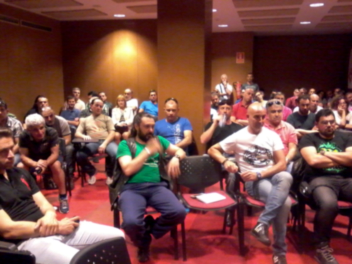  Delegados e delegadas asistentes ás xornadas