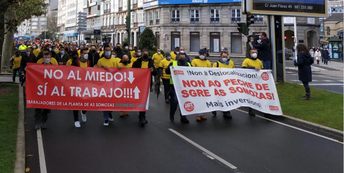 Manifestación contra el cierre de la planta gallega de Siemens Gamesa