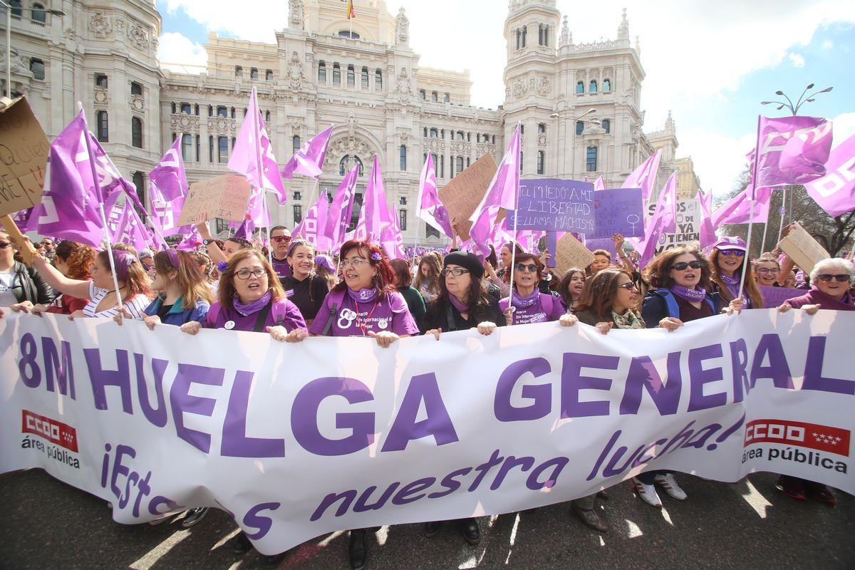 8M Día Internacional de la Mujer Trabajadora, concentración en Cibeles
