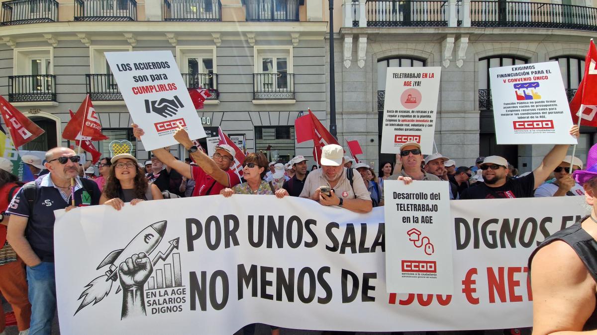 Concentración CCOO en la AGE de 9 de junio de 2026