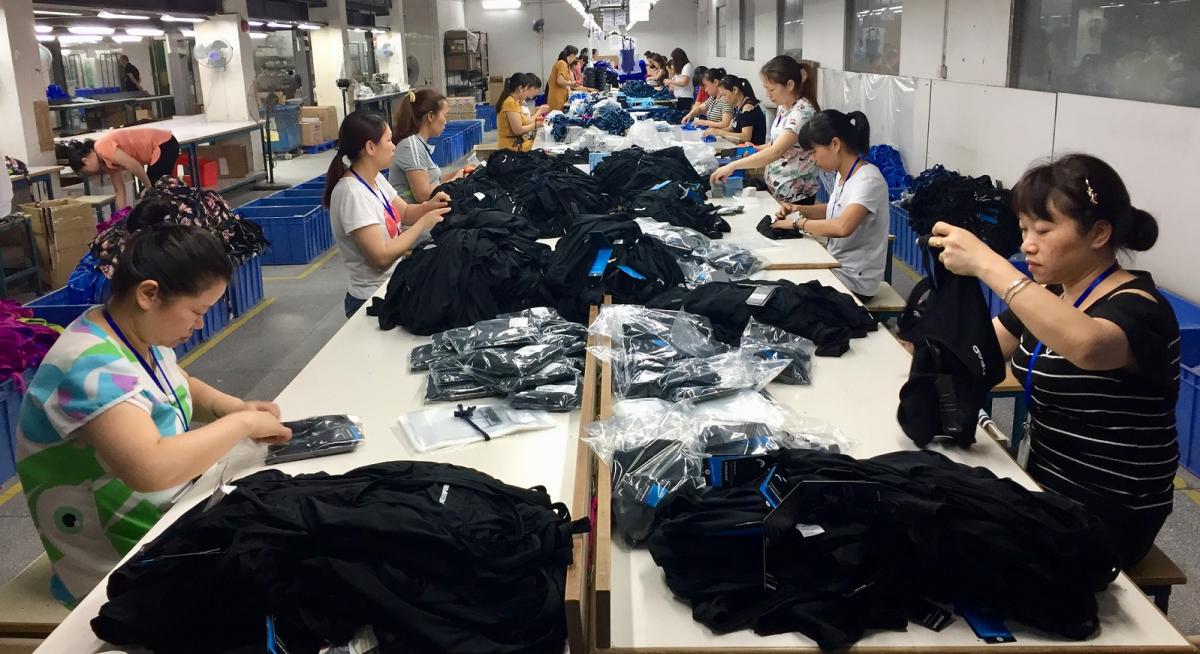 Una de las fábricas que producen para Mango en China