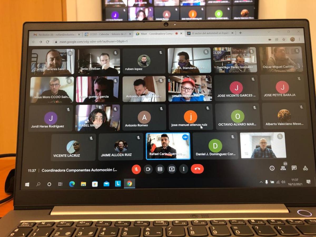 La coordinadora de componentes del Auto se reúne para analizar la situación del sector